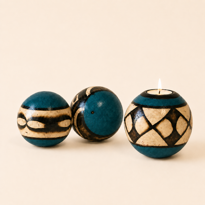 Coloured Burnt Patterned Monkey Balls & T-lite